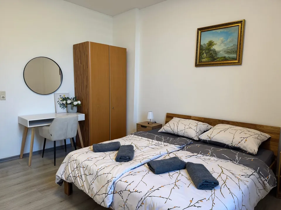 Bedroom 1 – Blunest Apartment 1