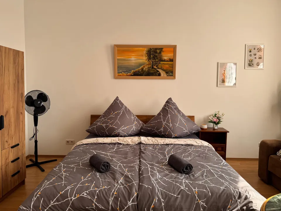 Schlafzimmer 1 – Blunest Apartment 3