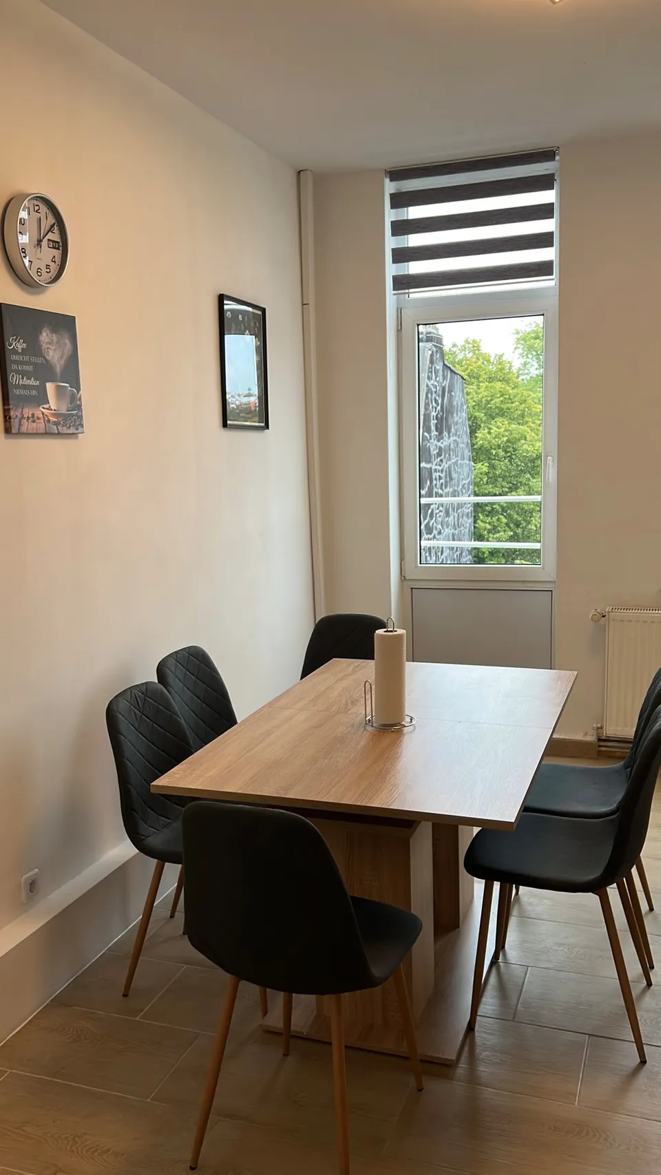 Essbereich – Blunest Apartment 4